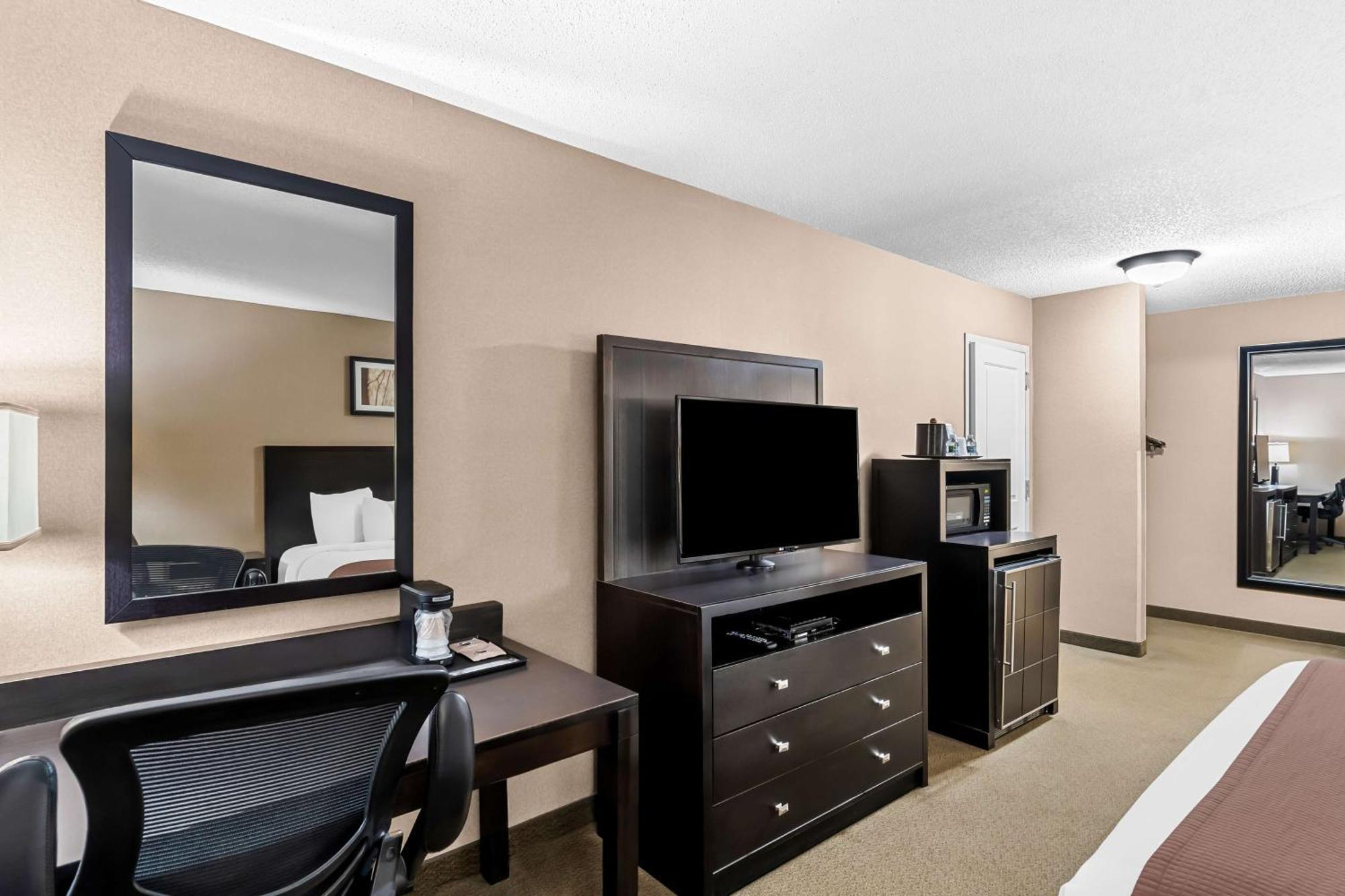 Heartland Inn & Suites, Surestay Collection By Best Western Park Rapids エクステリア 写真
